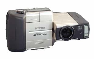 Nikon Coolpix 900S